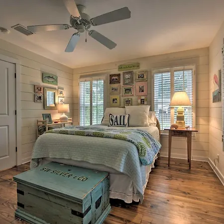 Bright St Simons Island Escape Walk To The Beach